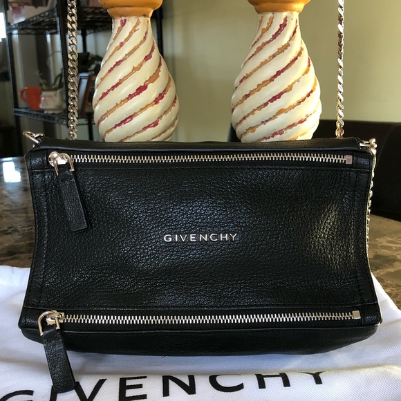 AUTH Givenchy Pandora NEW With DUSTBAG GORGEOUS 🌺 - Picture 2 of 8